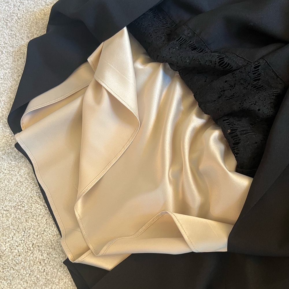 Vince Camuto Black Lace Dress - Picture 7 of 9